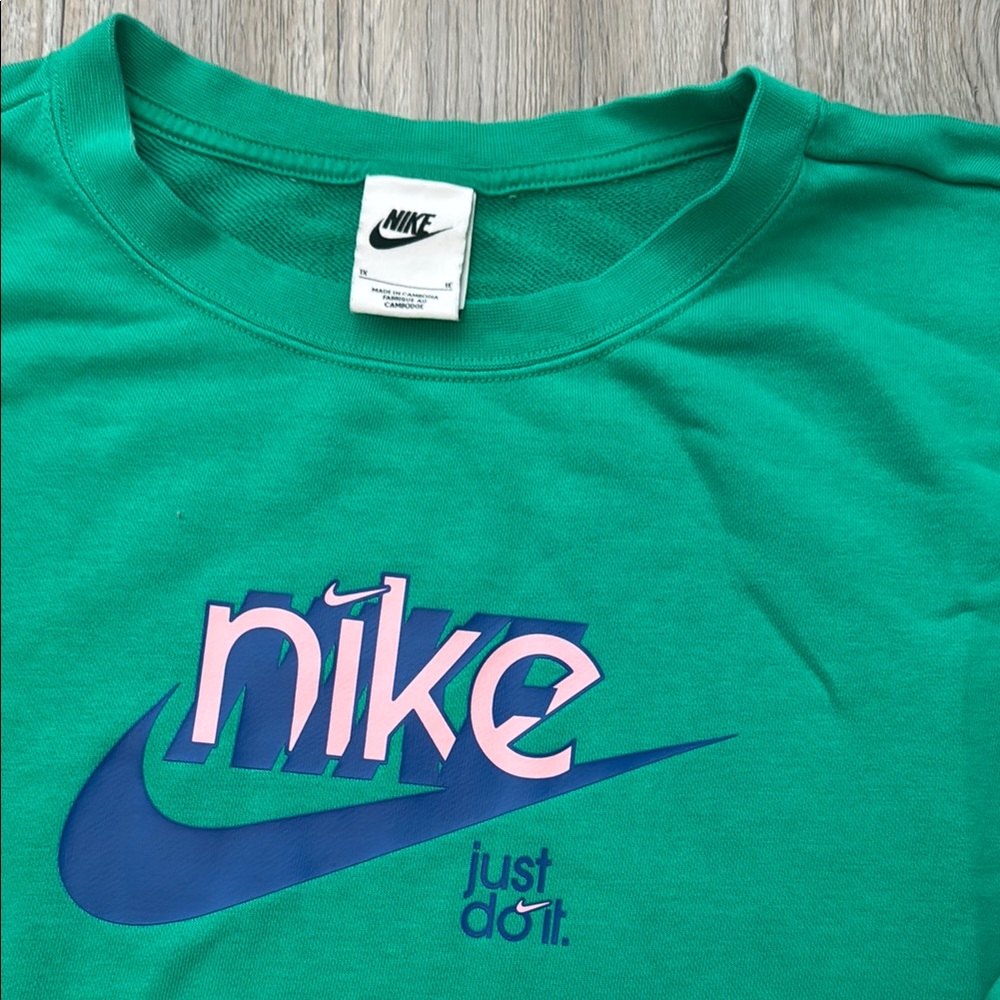 Nike Green Crewneck Sweatshirt with Blue Logo - Picture 2 of 6